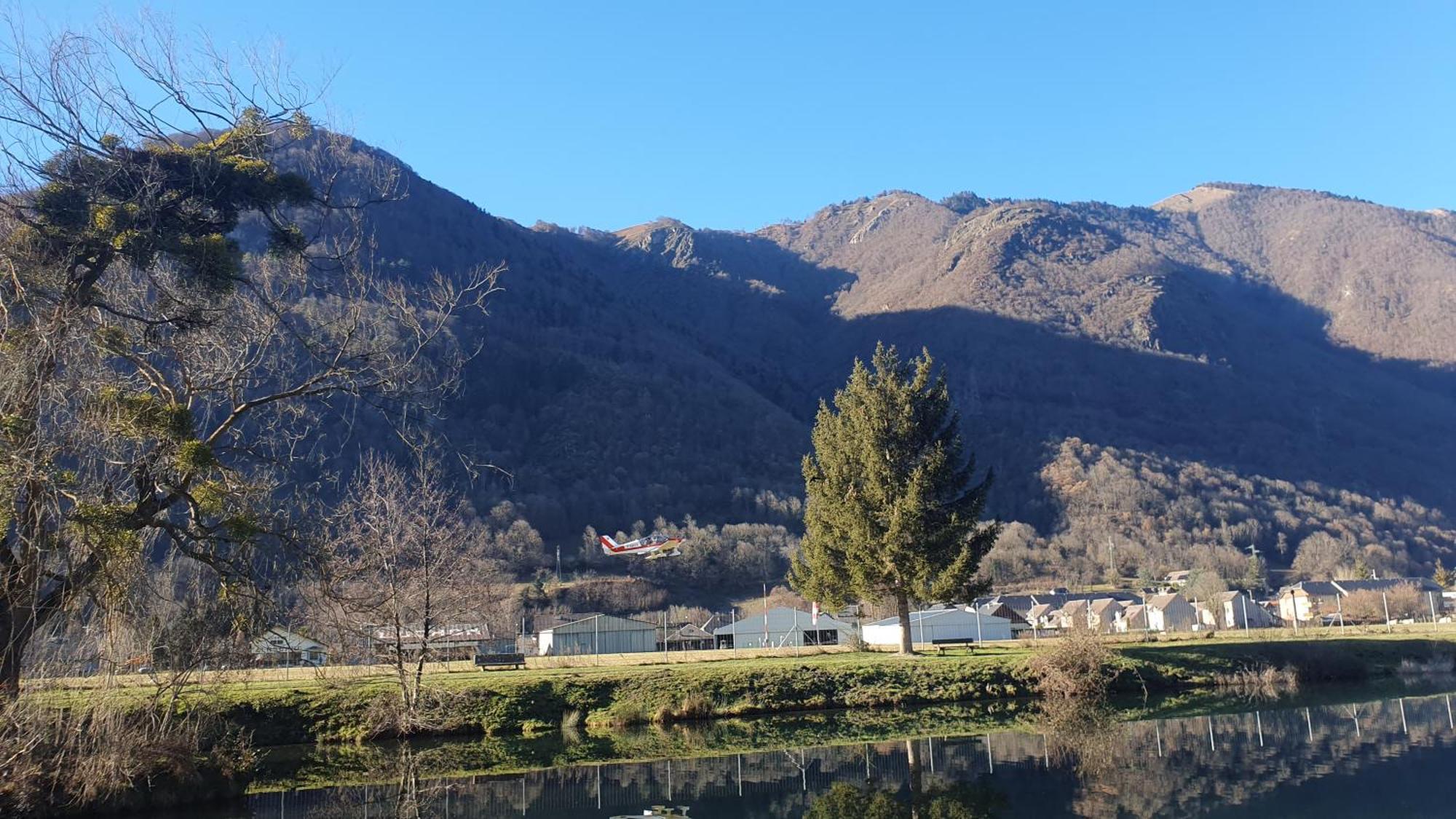 Bel Appartement Luchon Centre Wifi - Climatisation 6 Couchages Bagneres-de-Luchon Экстерьер фото